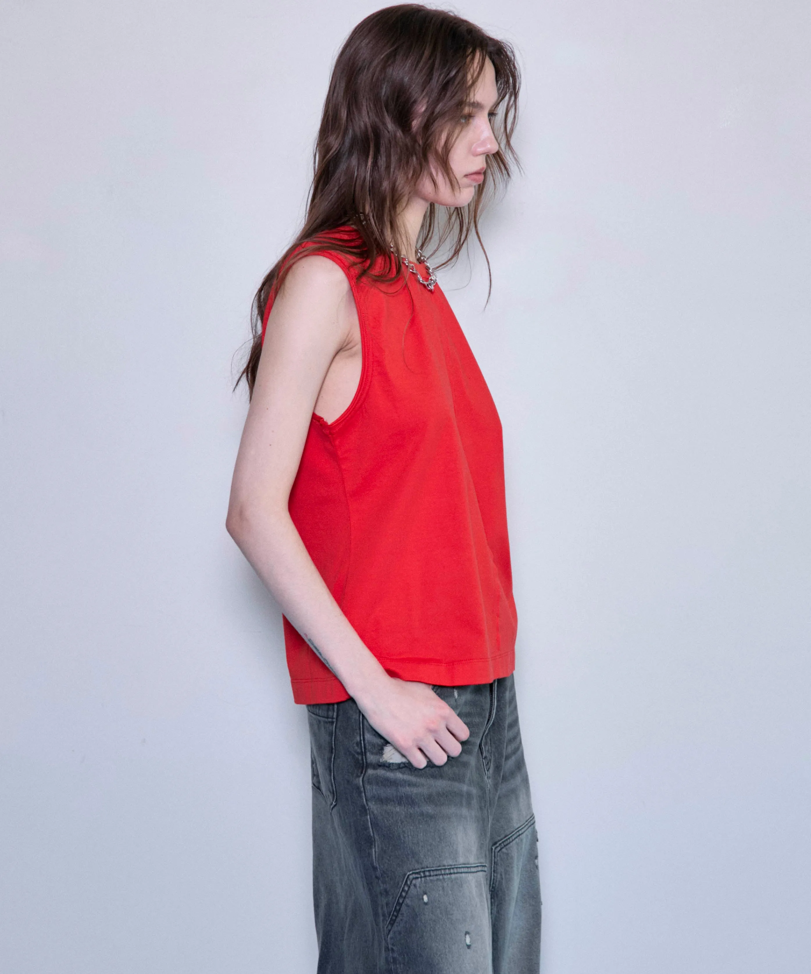 Cutoff Sleeveless Tops