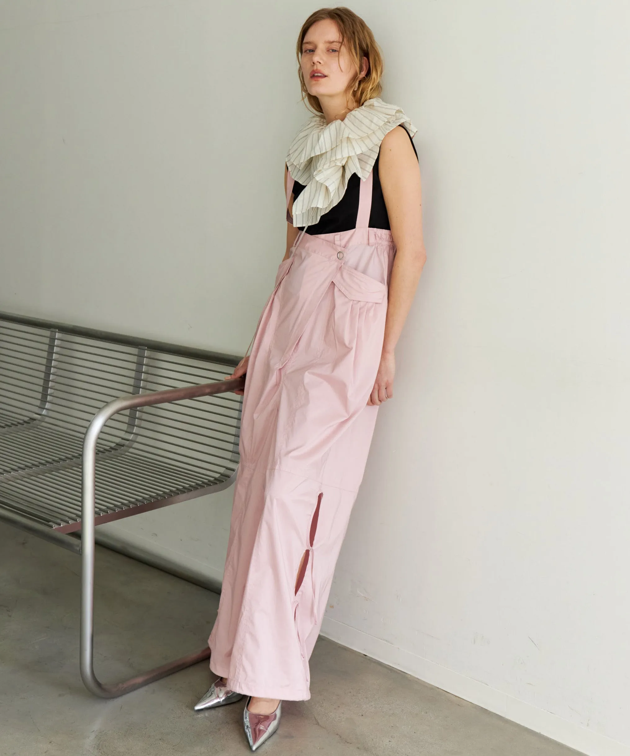Cutoff Sleeveless Tops