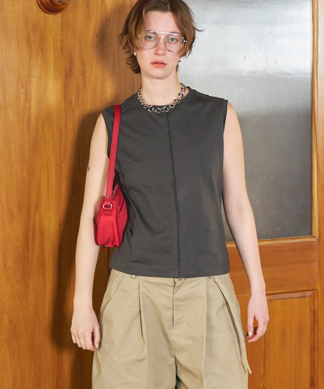 Cutoff Sleeveless Tops