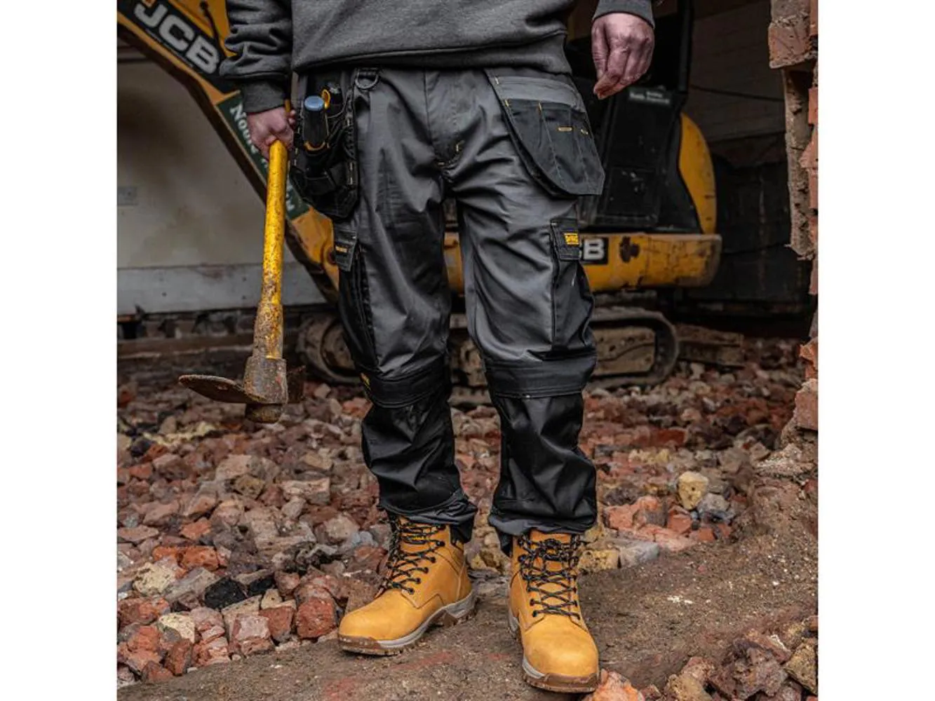Dewalt Power Tools Albany Slim Fit Trousers 38In Waist 33In Leg