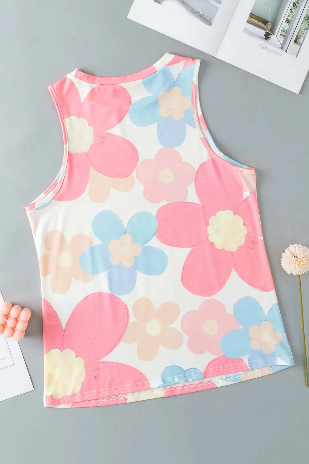Floral Round Neck Sleeveless Top