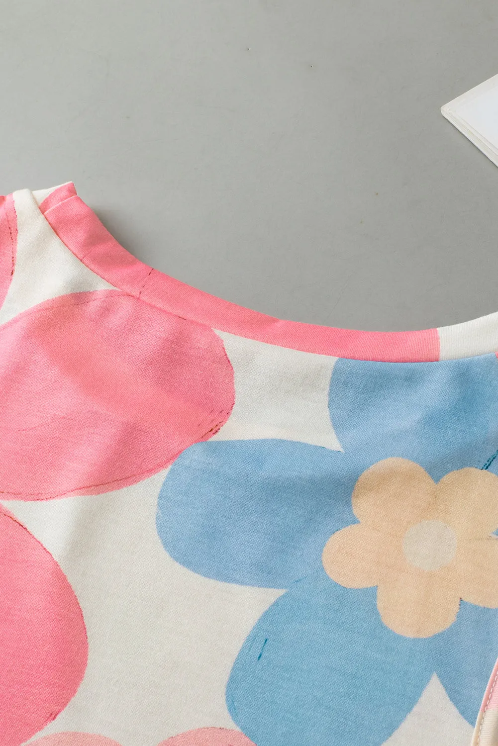 Floral Round Neck Sleeveless Top