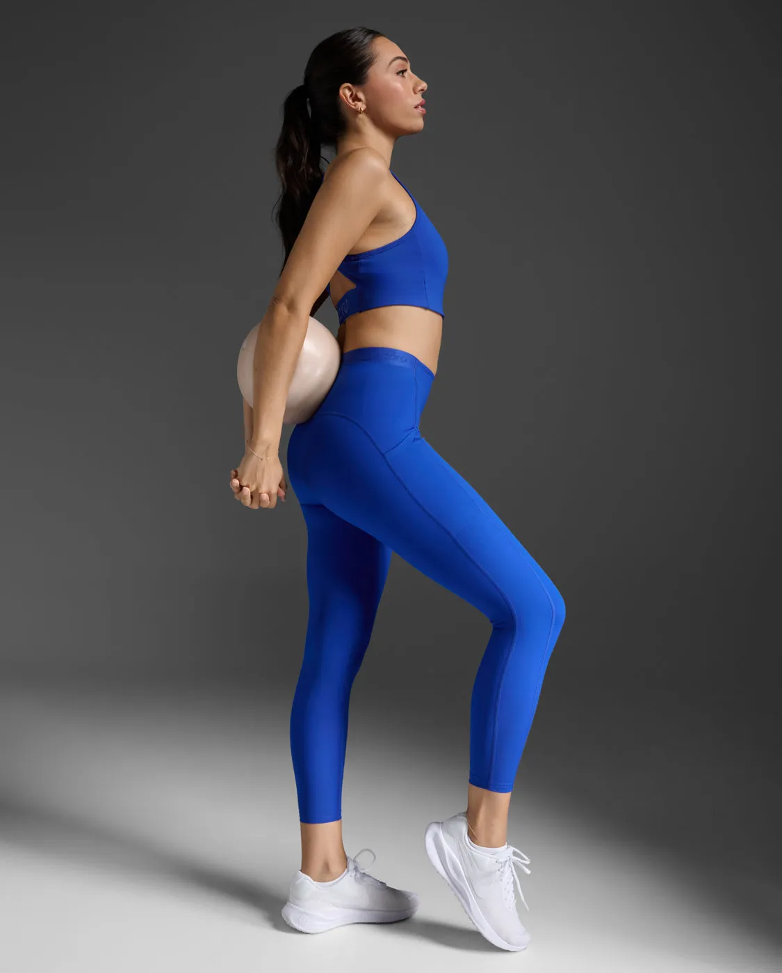 Form Stash Hi-Rise Compression 7/8 Tights with Pockets