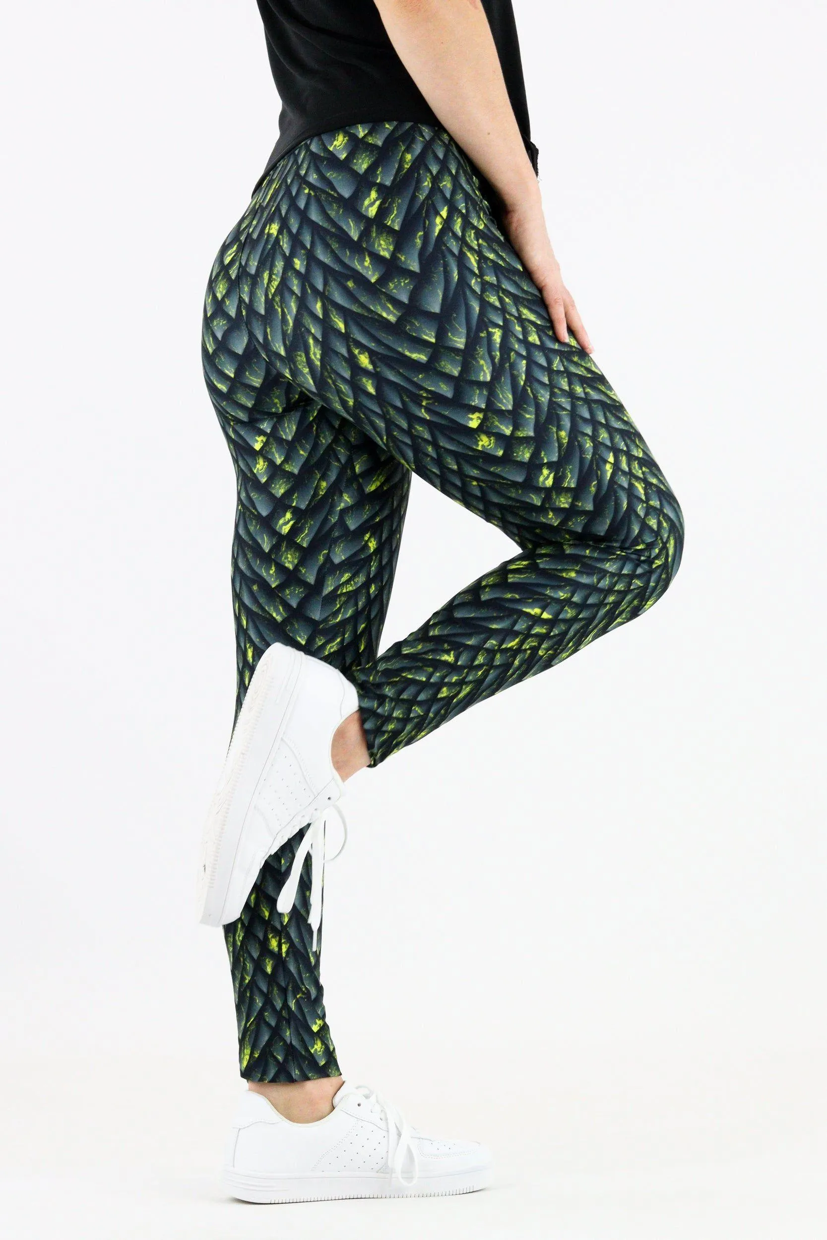 Gold Dragon - Casual Full Leggings
