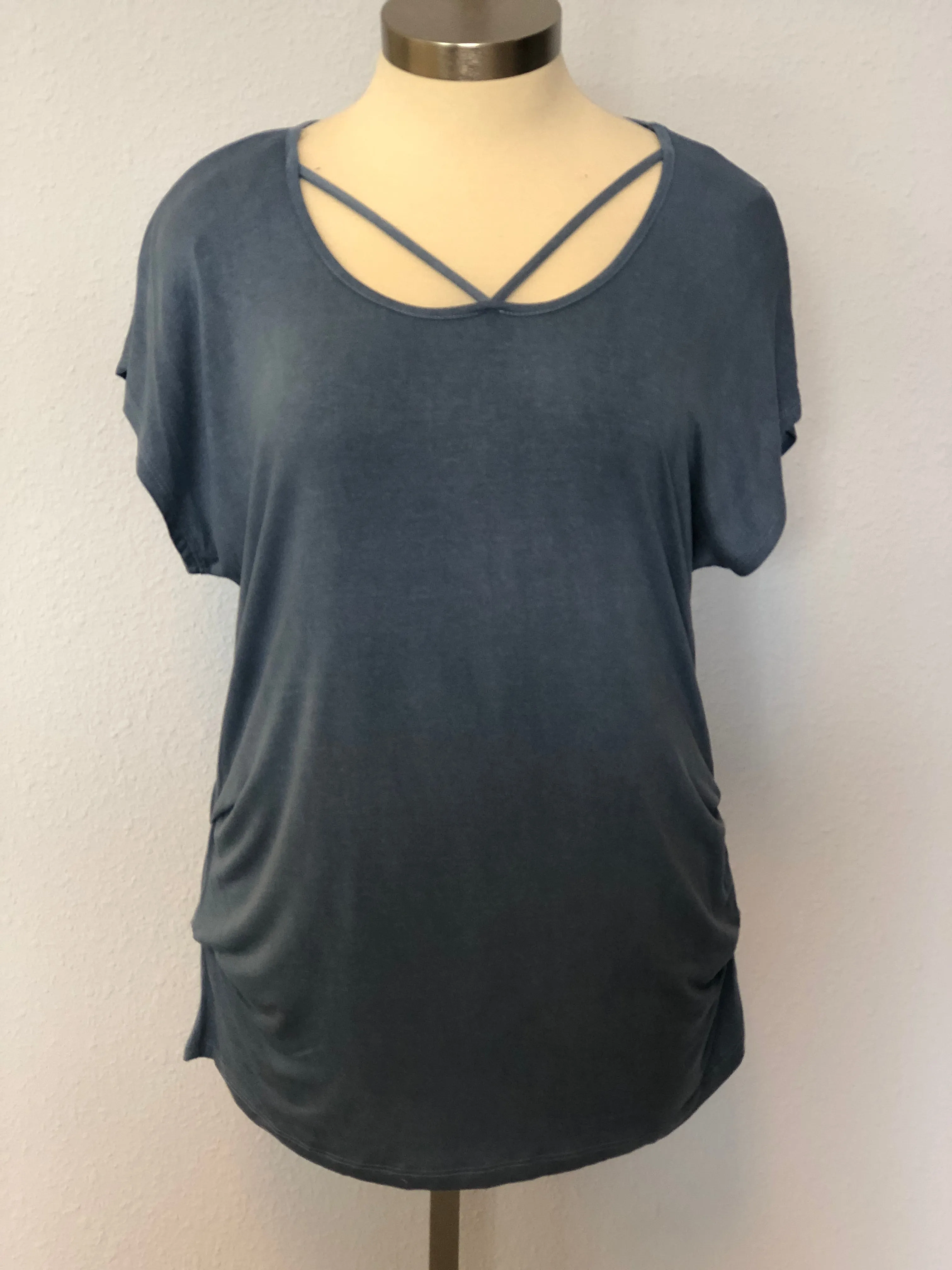 JERSEY TOP W/HEMMED SIDES