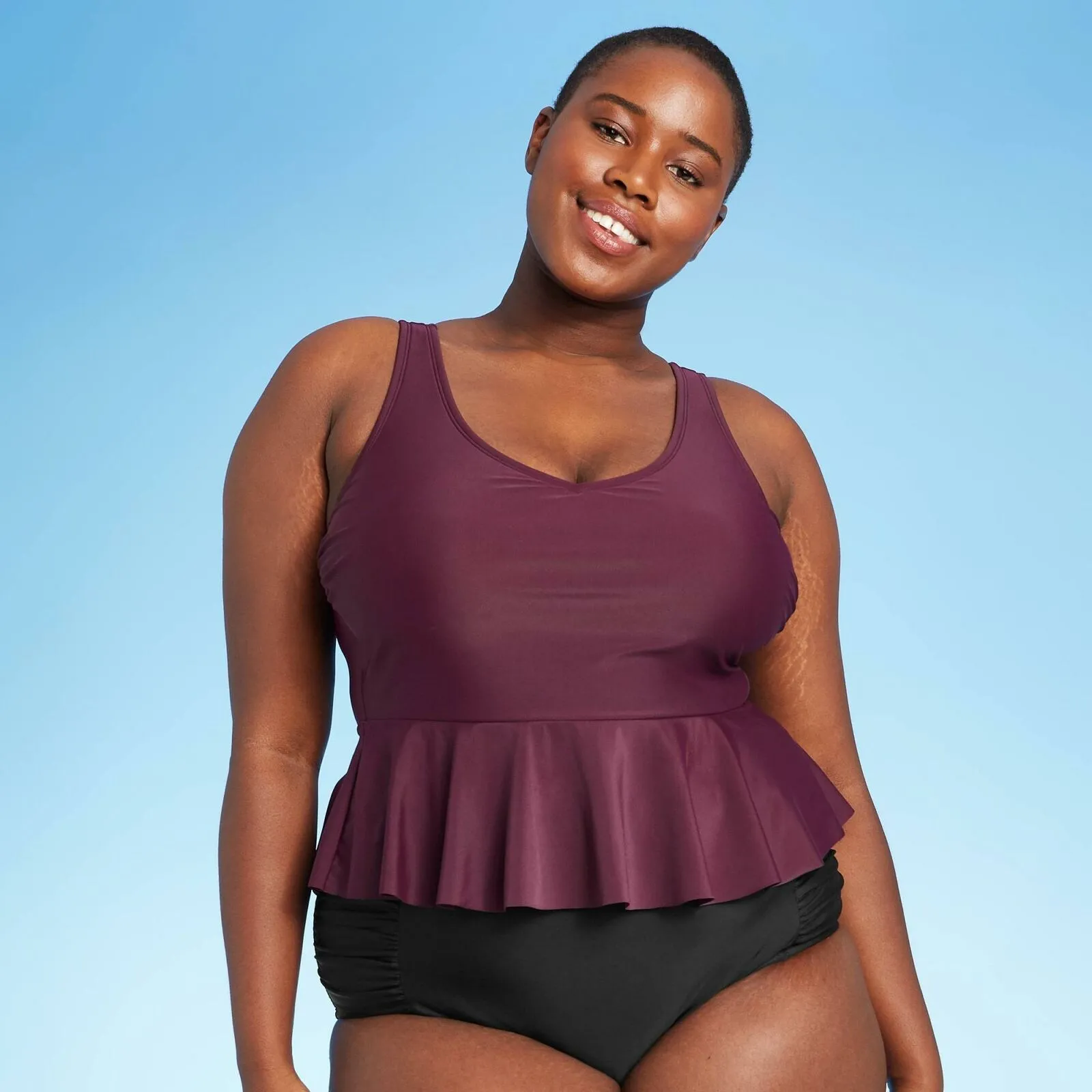 Kona Sol Women's Plus Size Scoop Neck Cropped Tankini Top
