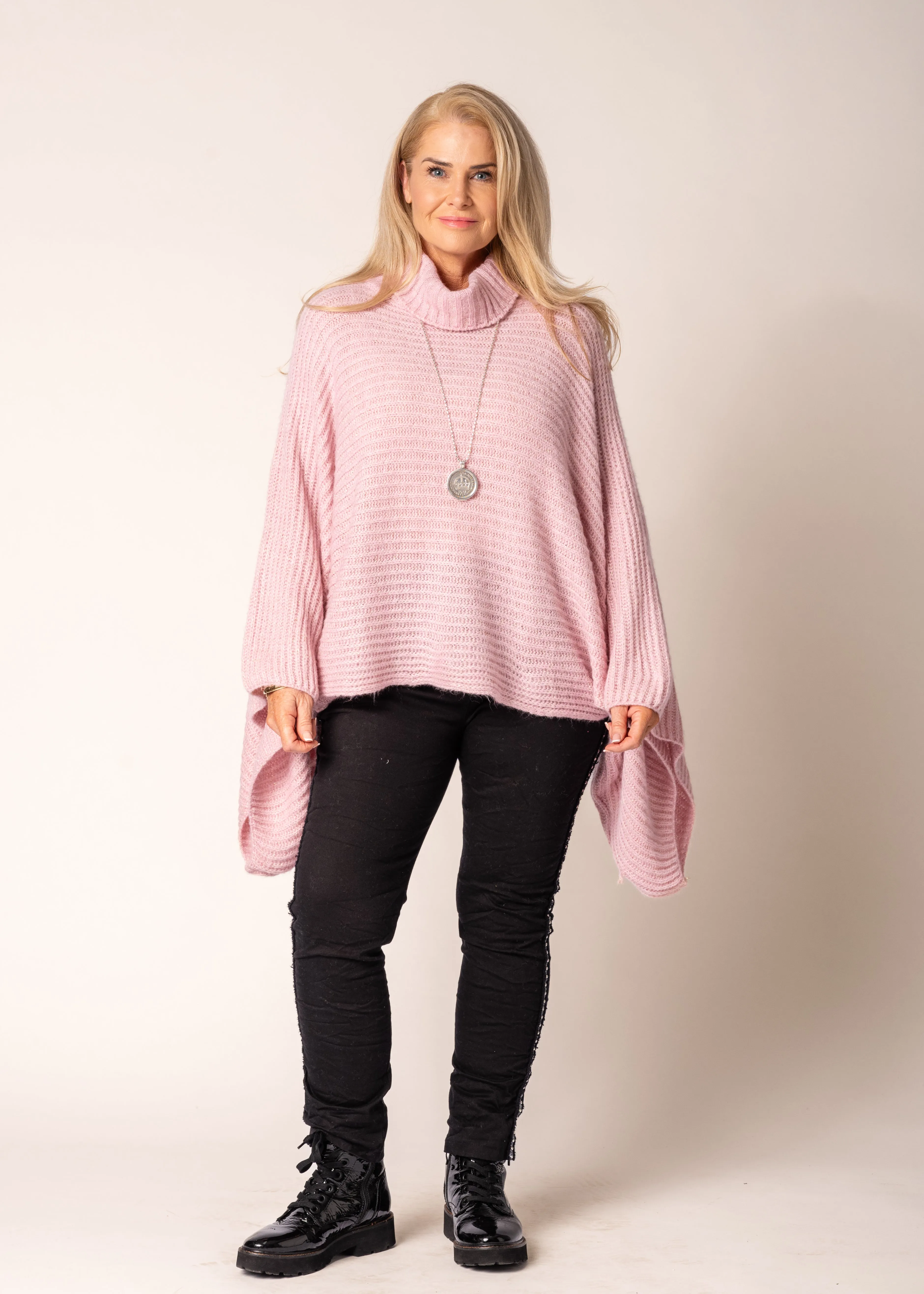 Leah Knit Top in Blush