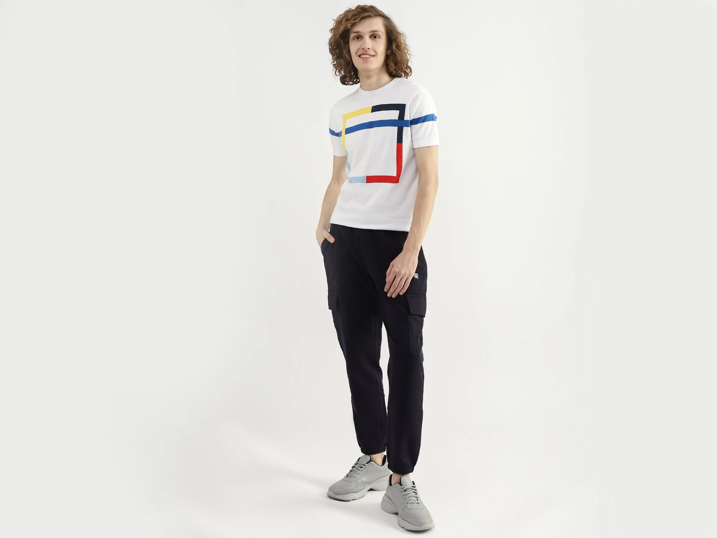 Men Solid Regular Fit Joggers