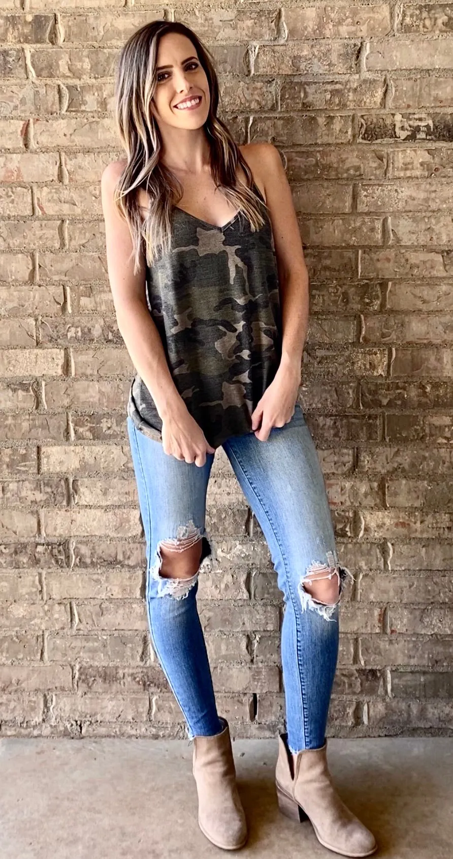 On The Hunt Tank - Camo