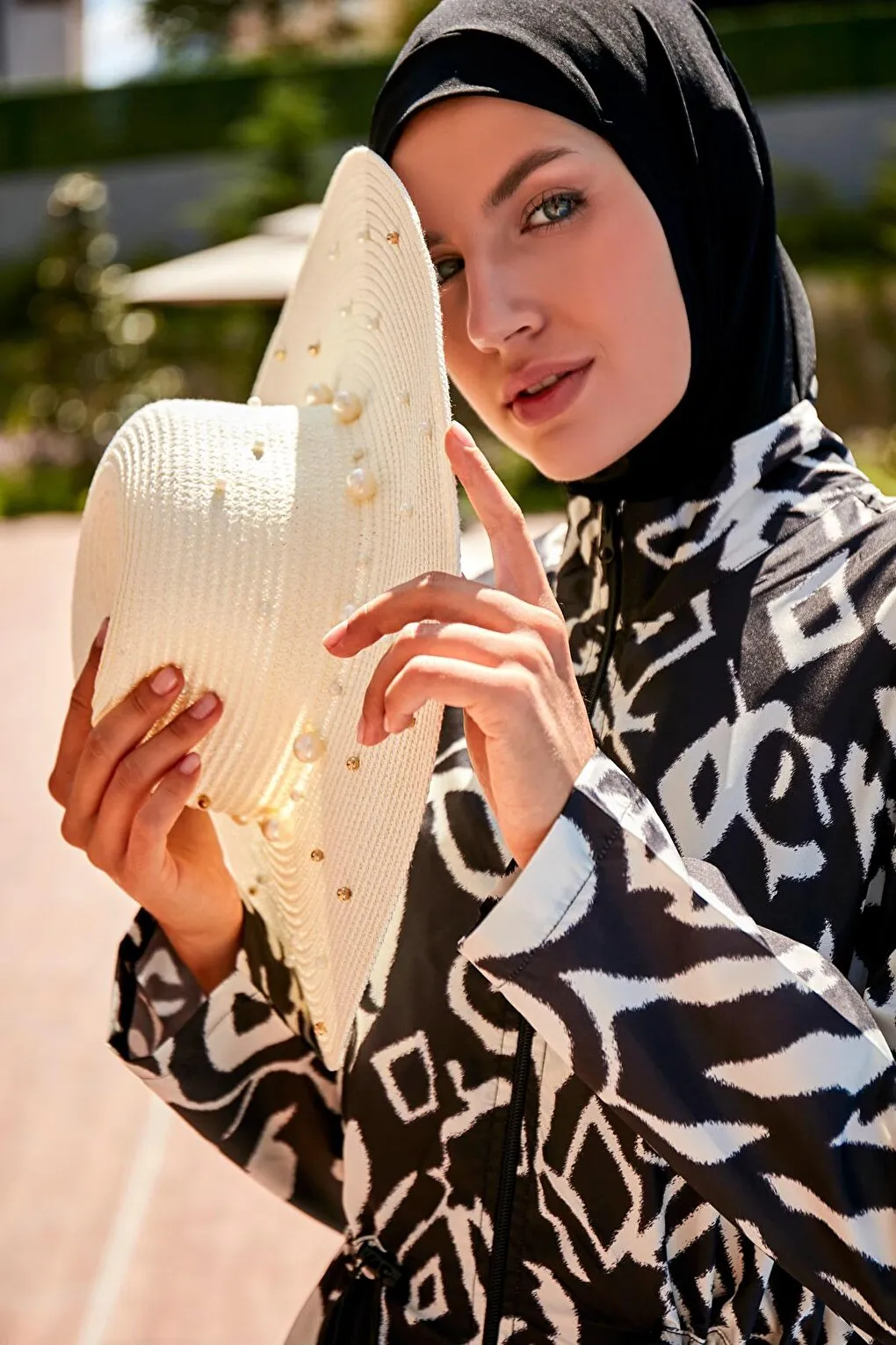 Patterned Fully Covered Hijab Swimsuit R2303