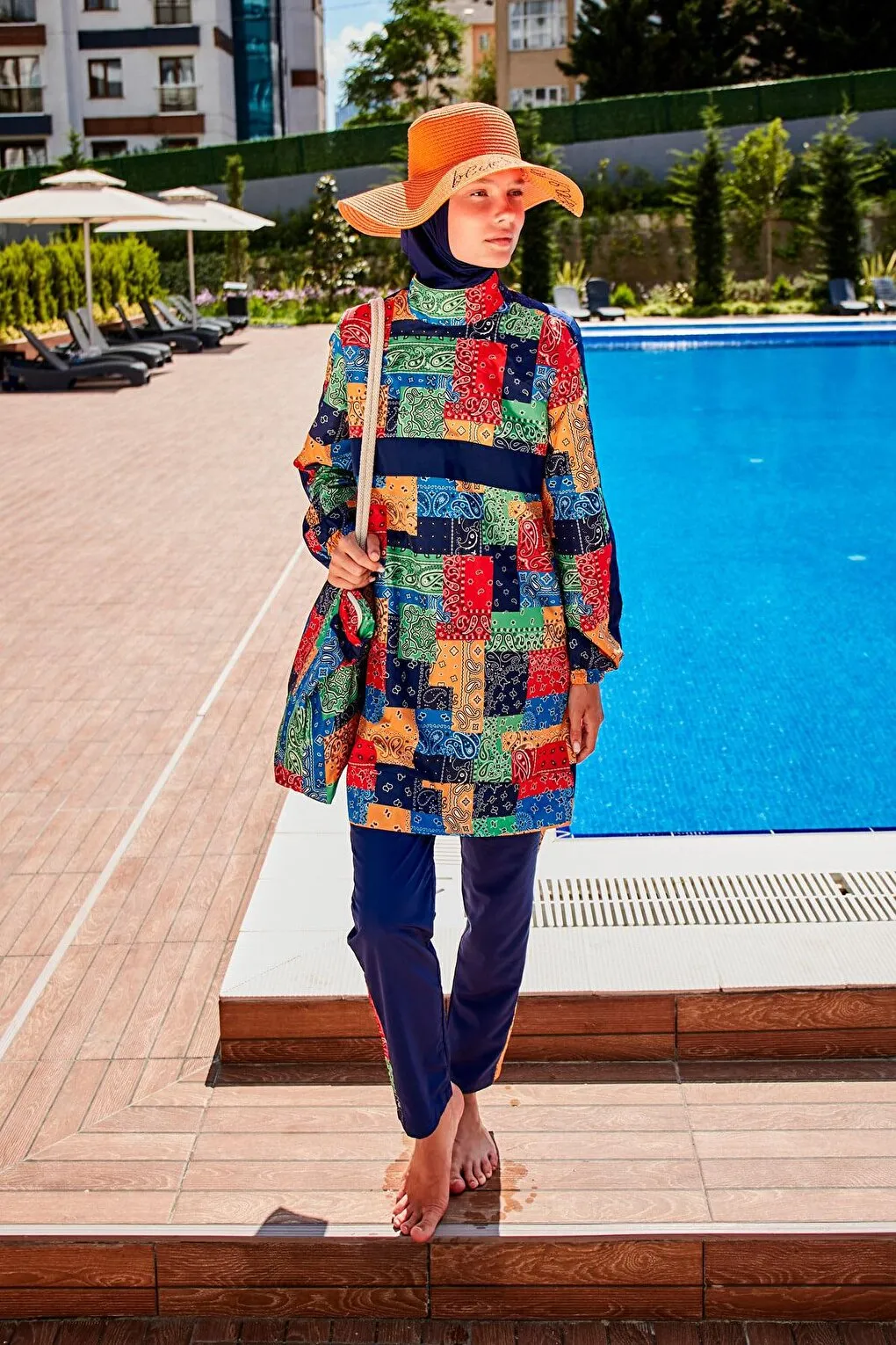 Patterned Fully Covered Hijab Swimsuit R2320