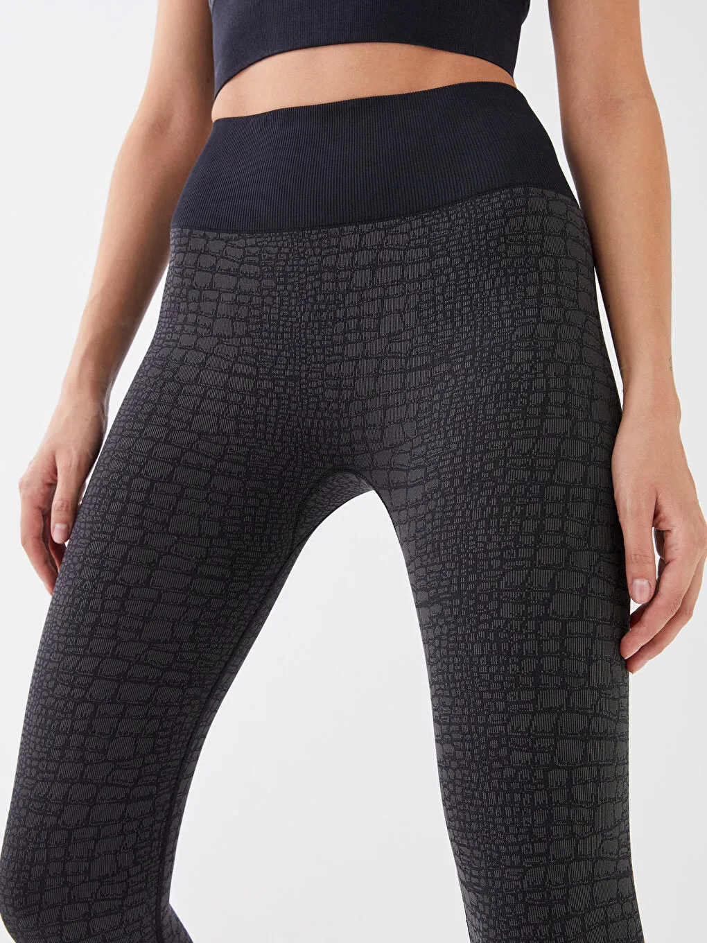 Patterned Women's Tights with Elastic Waist