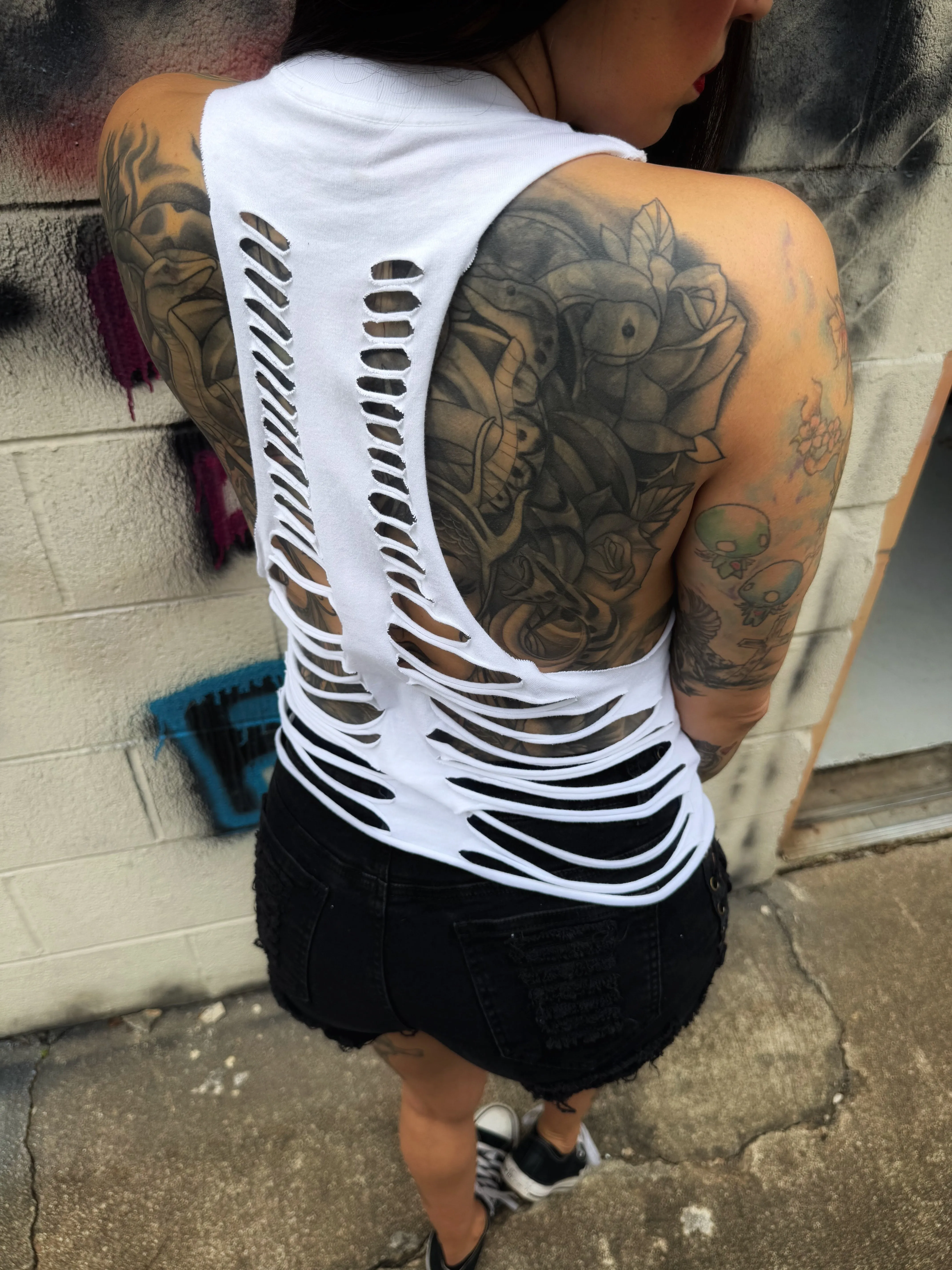 ROAD RASH WHITE CROP TANK TOP - 1.0