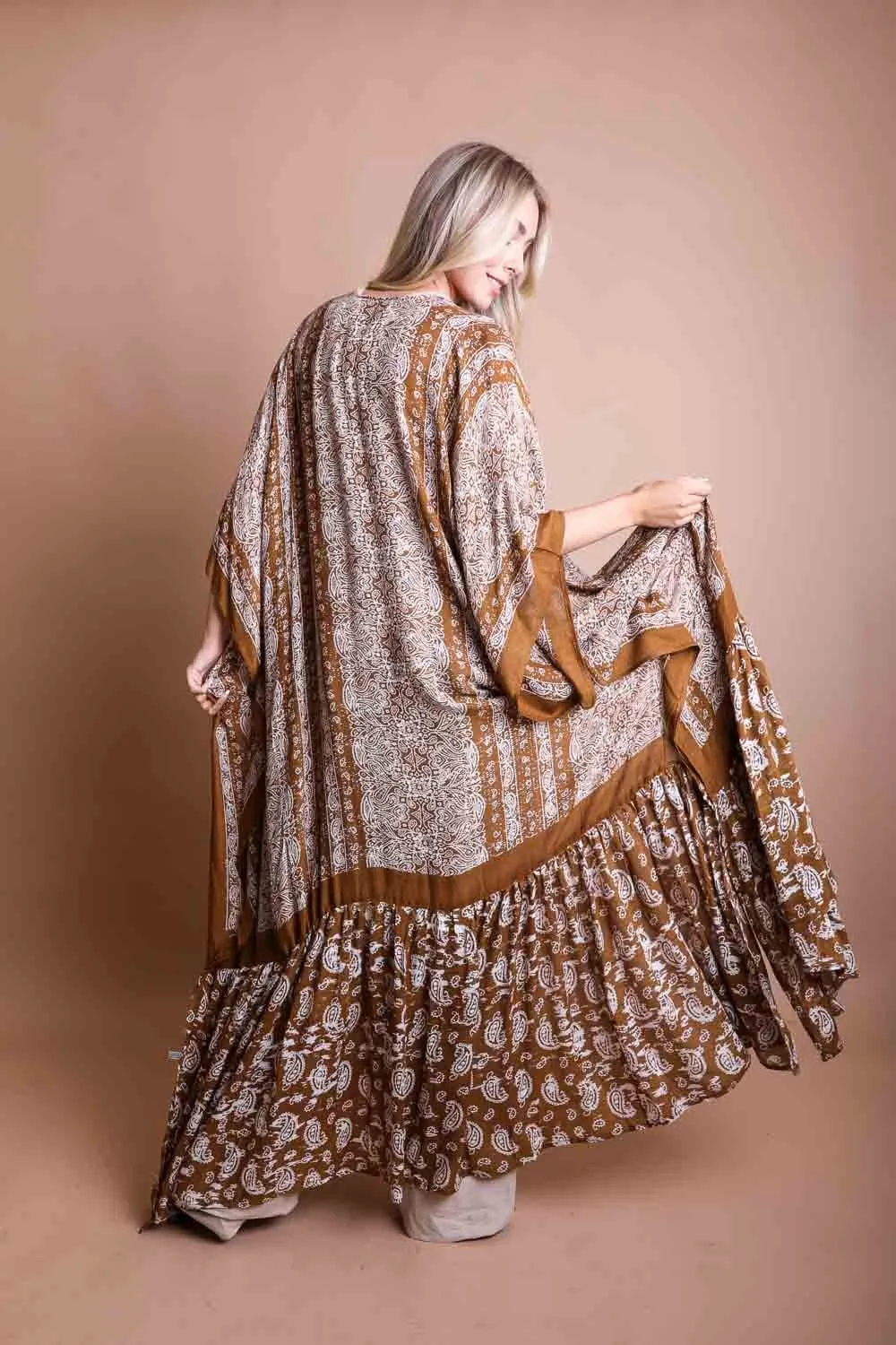 Ruffle Hem Kimono Duster with Paisley Pattern