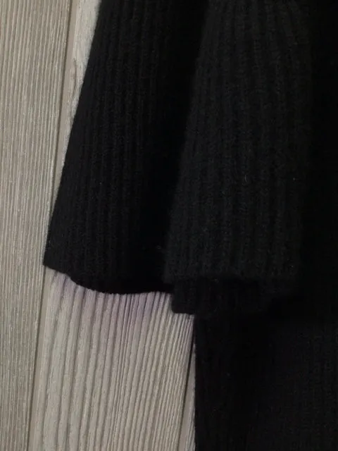 Ryan Roche Cashmere Sweater Size Medium