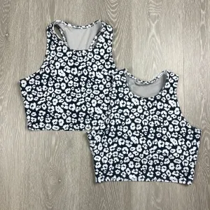 Seed Sport Womens Crop Top Size Medium (2 Tops)