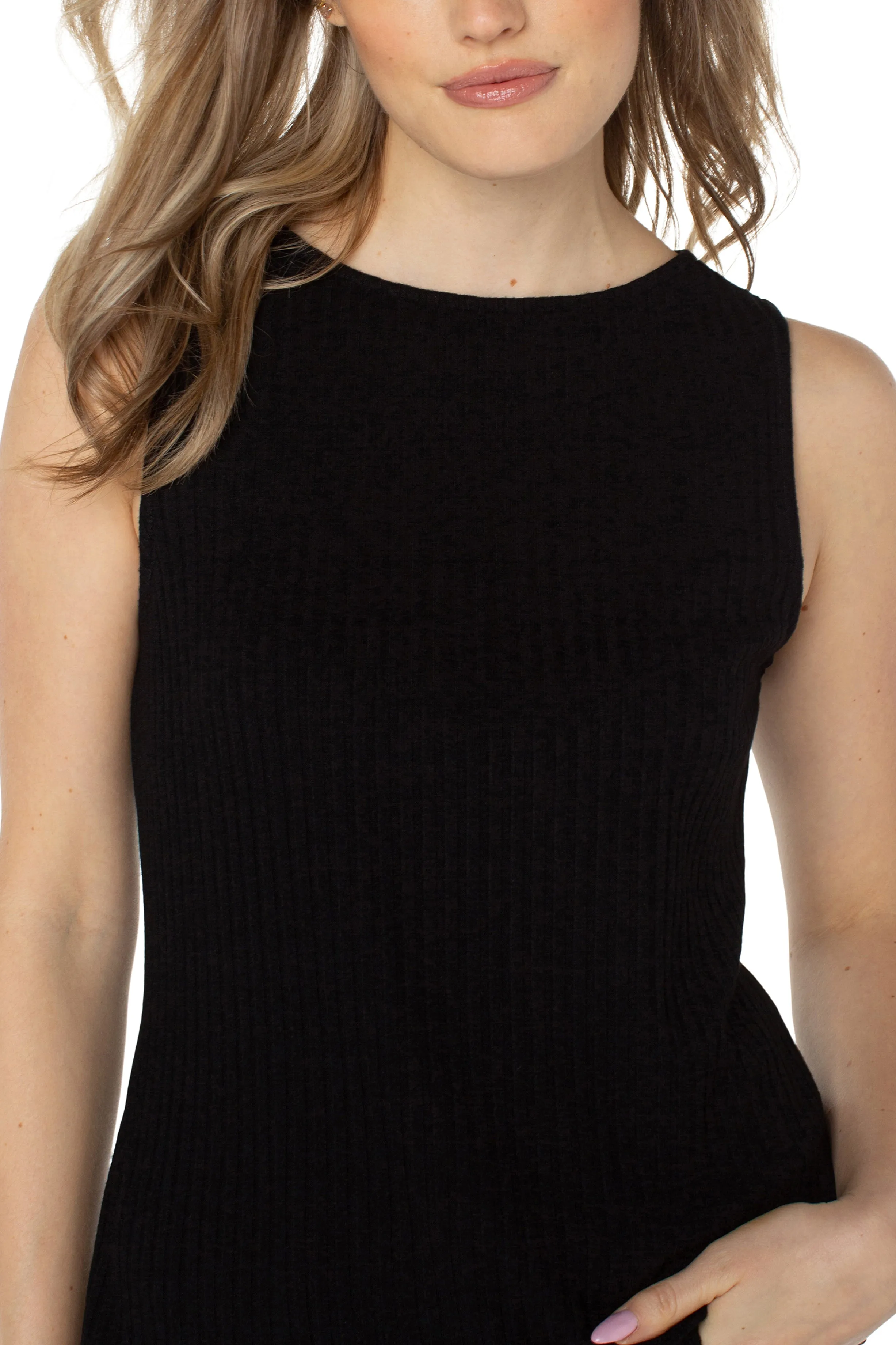 Sleeveless Boat Neck Top