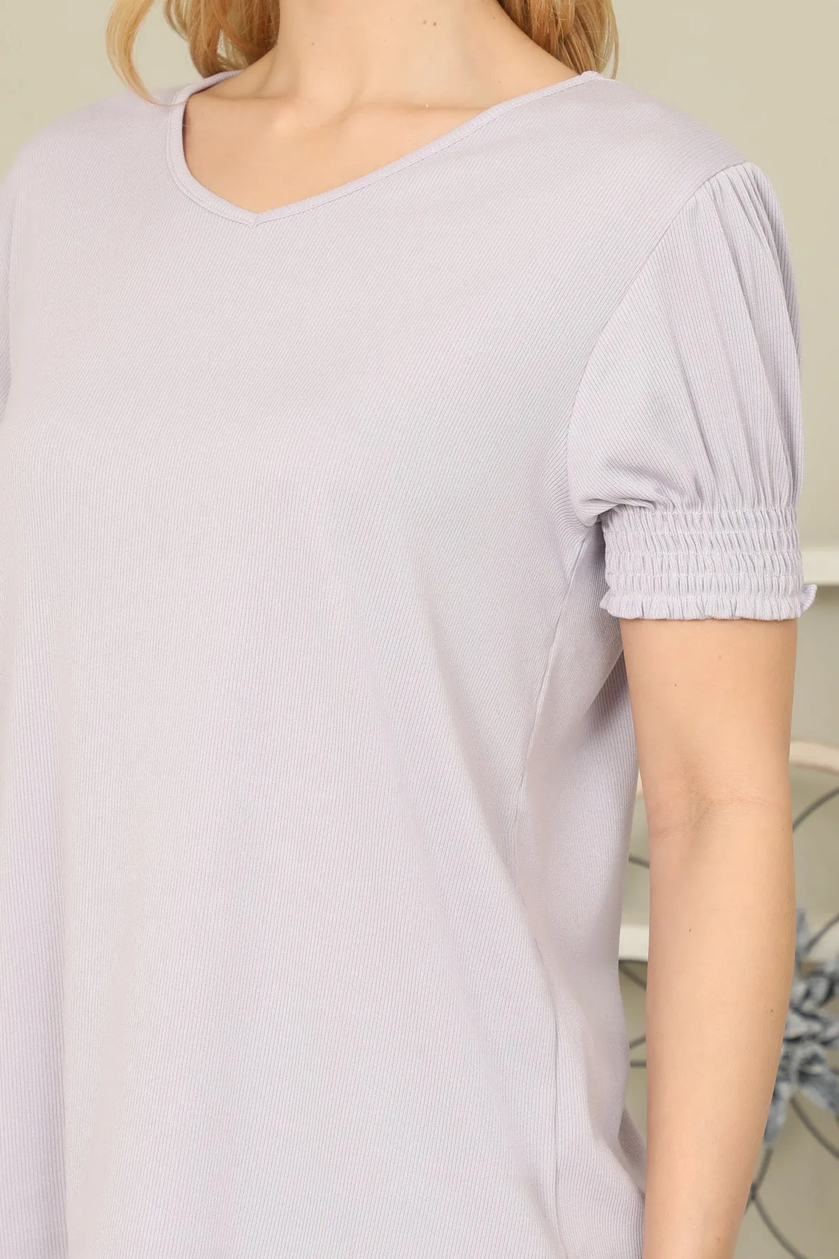 Solid Smocked Cuff Short Sleeve Top