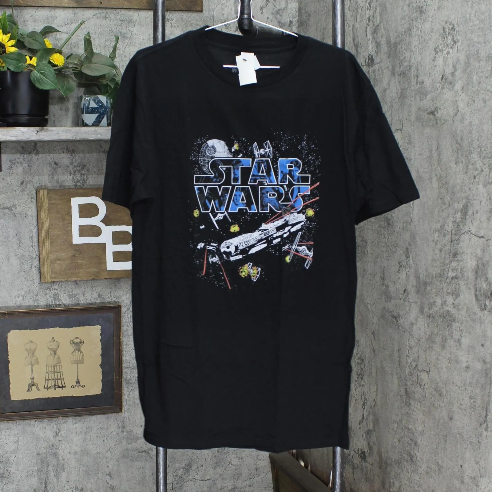 Star Wars Flight of The Falcon Mens Tops Short Sleeve Tee Shirt Black L Tall