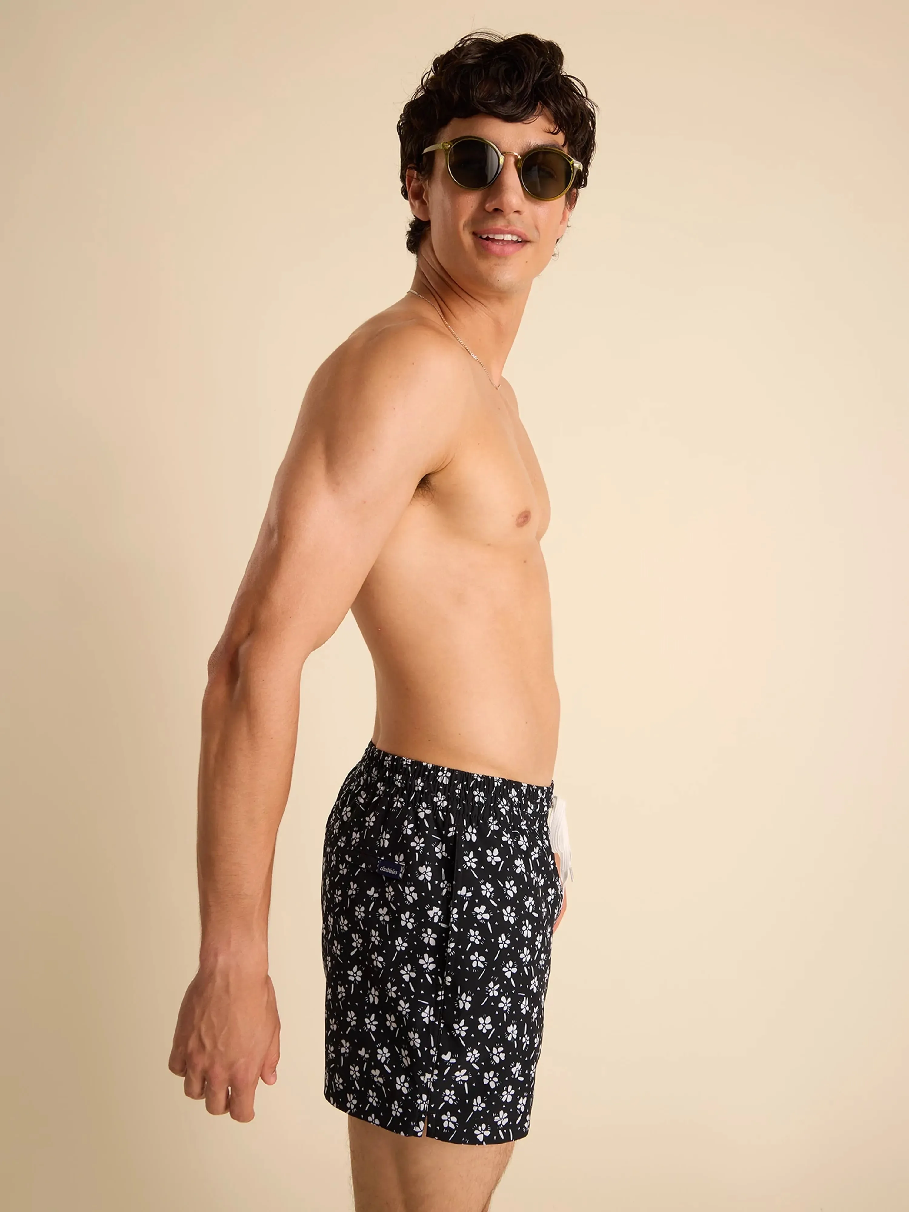 The Daisy Dives 4" (Classic Lined Swim Trunk)