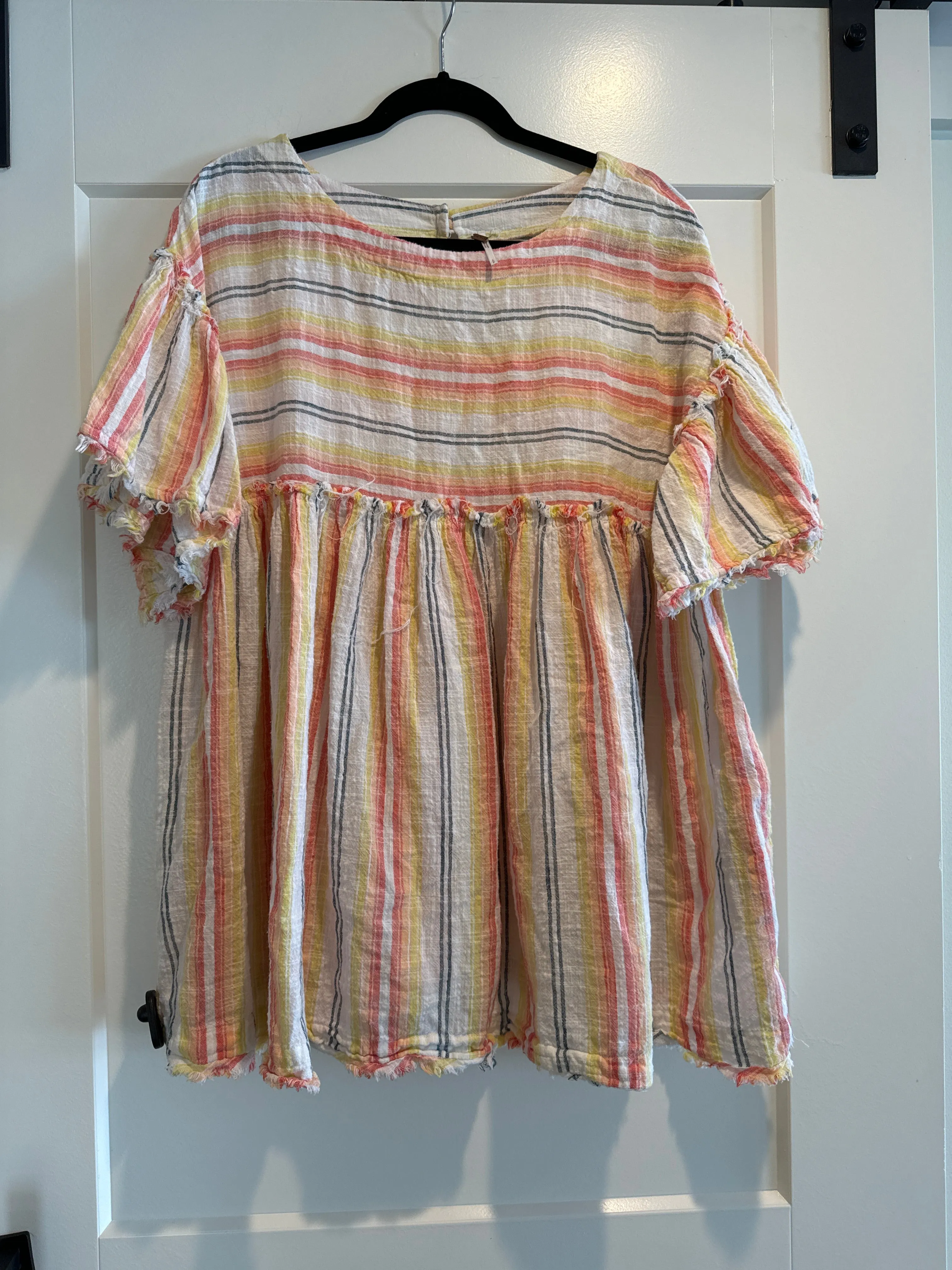 Tunic Short Sleeve By Free People In Multi-colored, Size: S