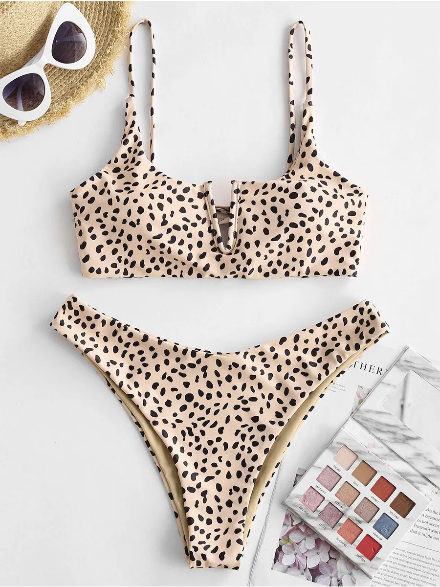 V-line animal print