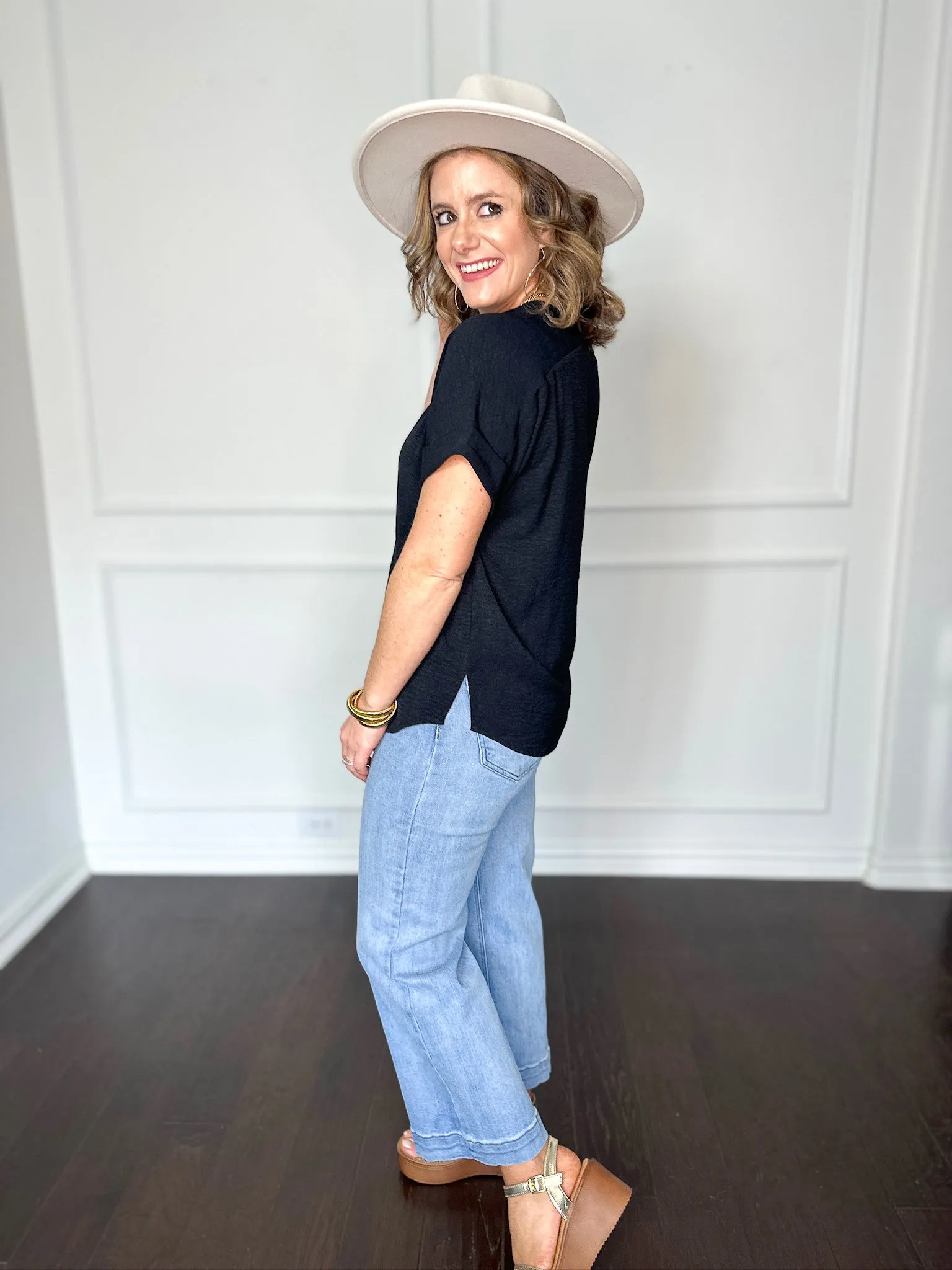 Venus V Neck Short Sleeve Top