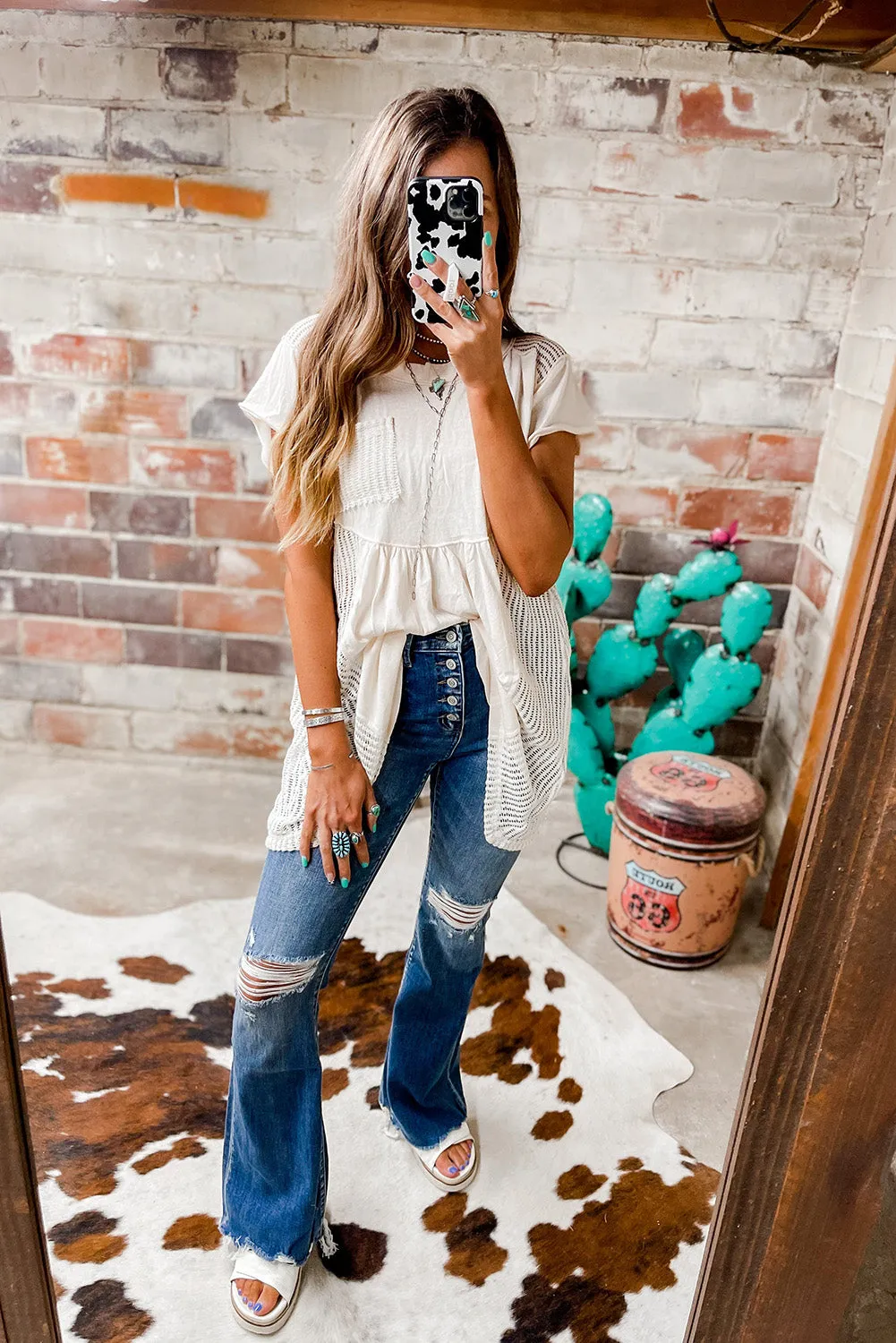 White Hollow Knit Splicing Keyhole Back Tunic Top