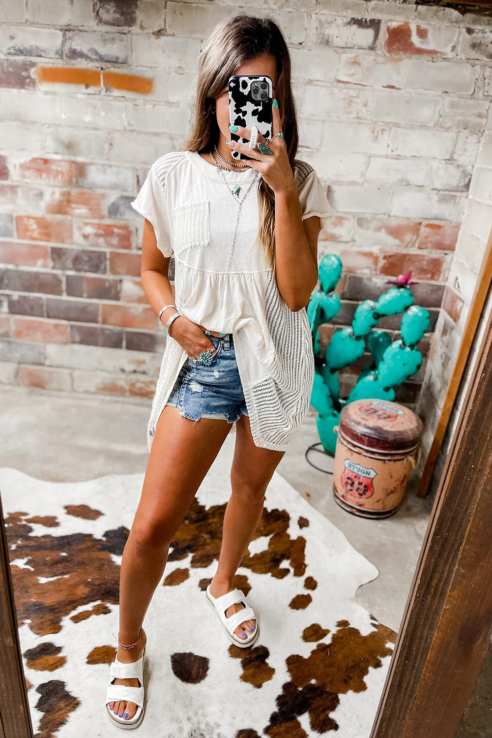 White Hollow Knit Splicing Keyhole Back Tunic Top