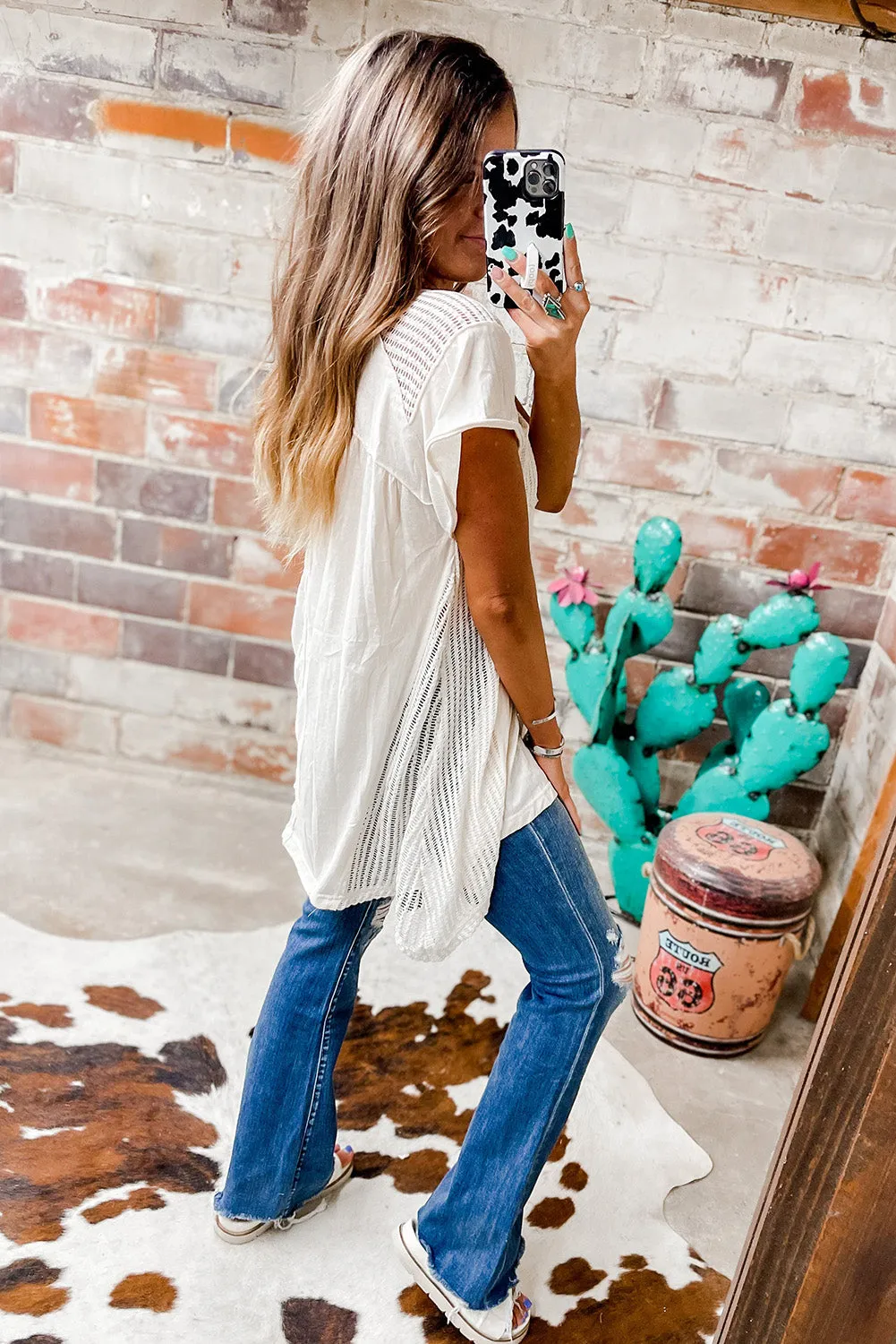 White Hollow Knit Splicing Keyhole Back Tunic Top